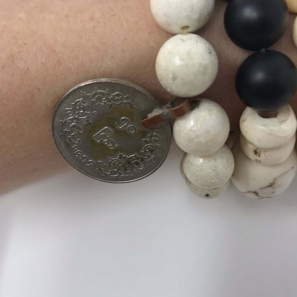 Three Stackable Excellent Quality Bracelets - Picture 4 of 6